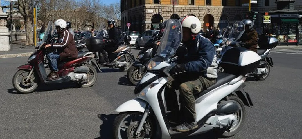 Ciclomotori: arriva l'omologazione Euro 3. Moto Euro 4 dal 2016