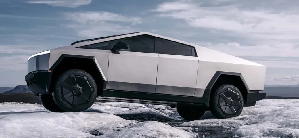 Tesla ed Epic Games: guida autonoma con Unreal Engine e chip AMD