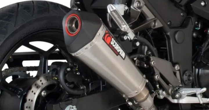 Scarico Scorpion Serket Taper per Ninja 300