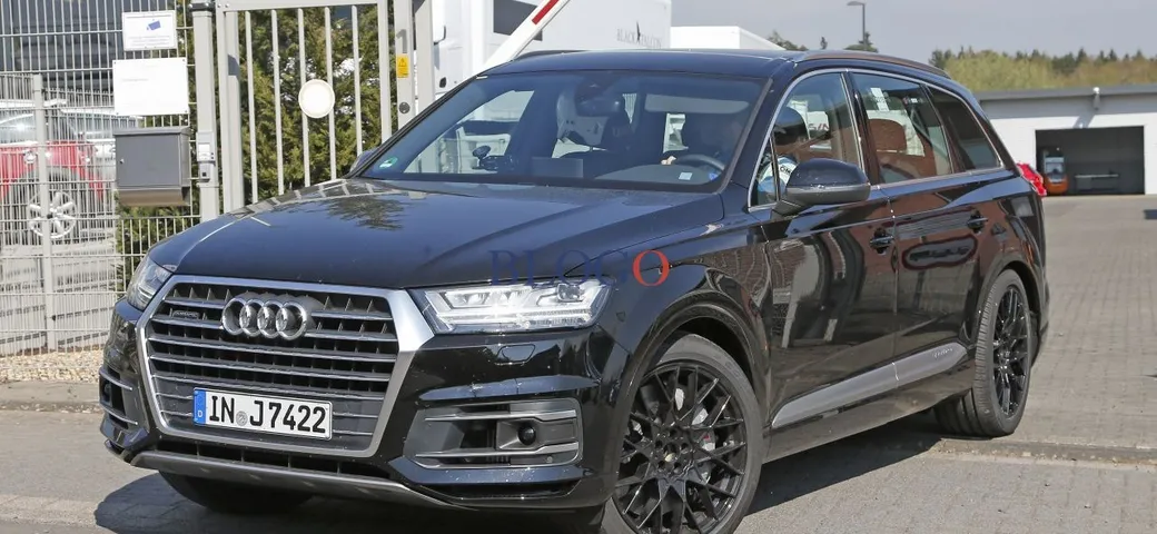 L'Audi Q7 sarà anche S: le foto spia