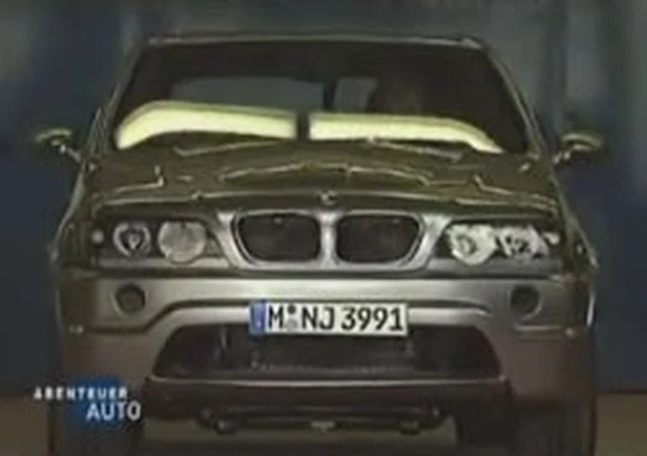 Bmw X5 LeMans V12 da 700 cavalli