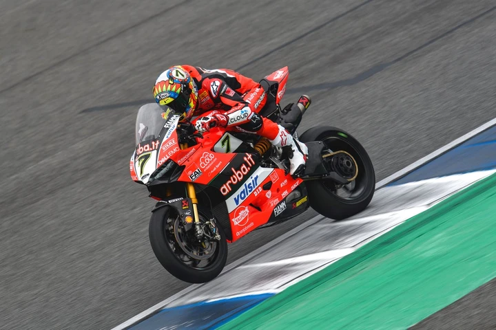 SBK Thailandia: Davies precede le Yamaha in Gara-2