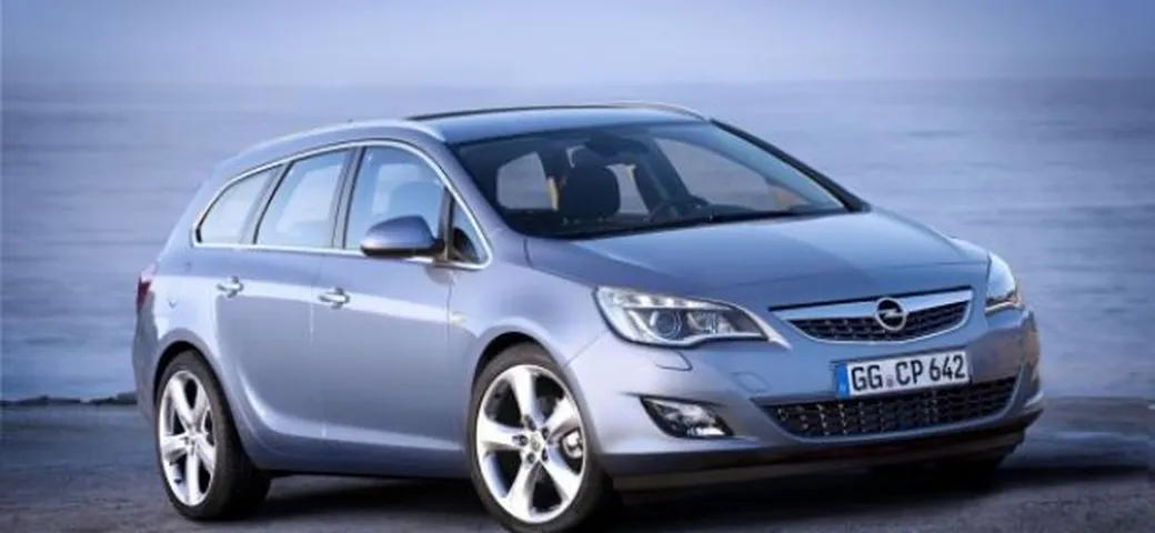 Listino Prezzi Opel Astra Sports Tourer