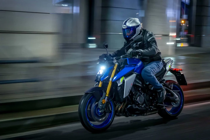 Passaggio di proprietà moto e scooter: costi e documenti