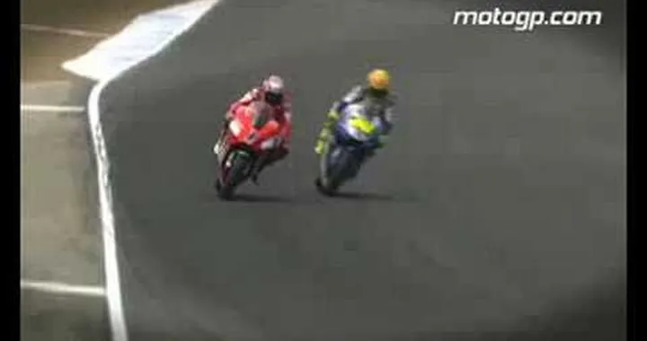 Rossi sorpassa Stoner a Laguna Seca 2008