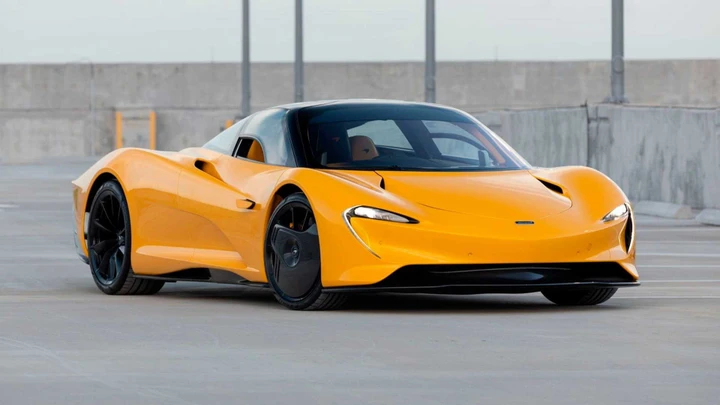 In vendita la McLaren più veloce di sempre: ha solo 400 km