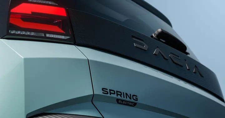 Nuova Dacia Spring, debutta la seconda generazione dell’elettrica low cost