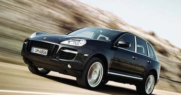 Porsche Cayenne Hybrid: a listino nel 2009