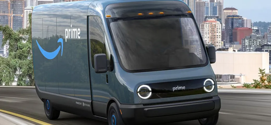 Amazon: già su strada il furgone a zero emissioni prodotto con Rivian