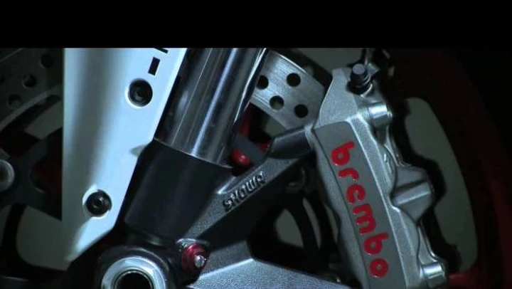 Video emozionale Ducati 848 Evo e 1198 SP, backstage del test di Imola