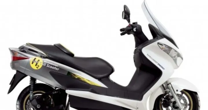 Burgman Fuel Cell: primi test a Londra