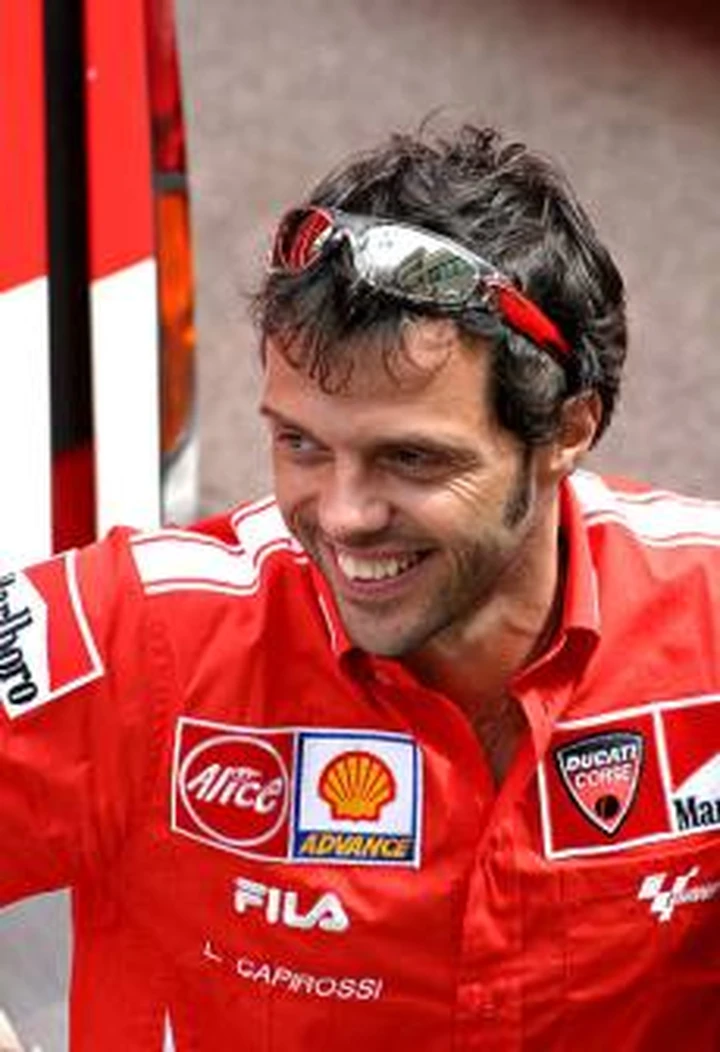 Capirossi e la Ducati sbarcano a Firenze