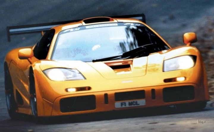 McLaren P1: al Salone di Ginevra 2013 con la McLaren F1 LM