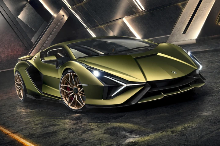 Lamborghini Sián: la Nuova Era elettrica del Toro