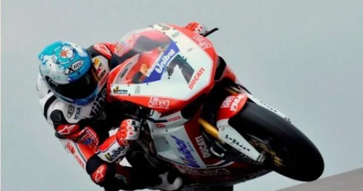 WSBK Test a Phillip Island: Carlos Checa è il più veloce nel day1
