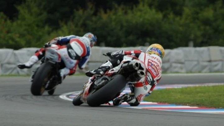 Foto del giorno: pressing di Bayliss, numero di Muggeridge