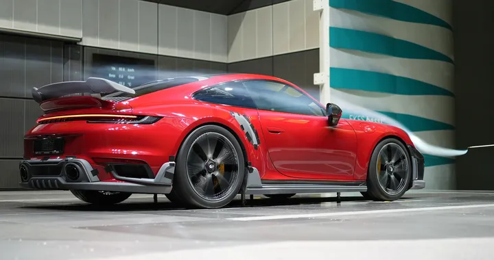 Porsche 911 Turbo: il tocco magico di TechArt
