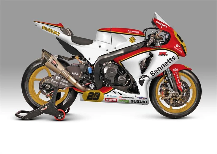 BSB, Brands Hatch: Suzuki GSX-R1000 livrea Barry Sheene
