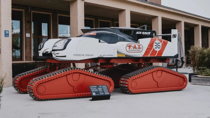 La Porsche 919 Hybrid vincitrice di Le Mans in formato gatto delle nevi | Video
