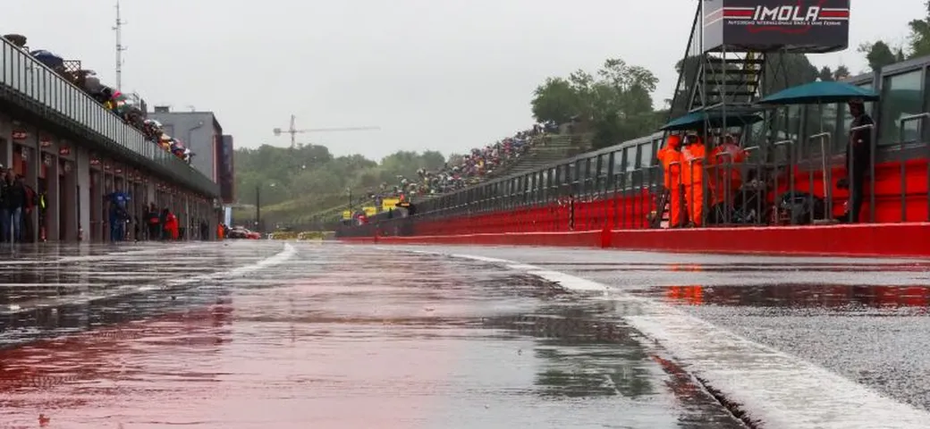 SBK Imola, cancellata Gara 2. Giusto o sbagliato?