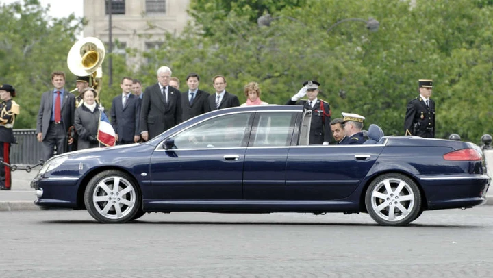 Peugeot 607 Paladine: una landaulet per l’Eliseo