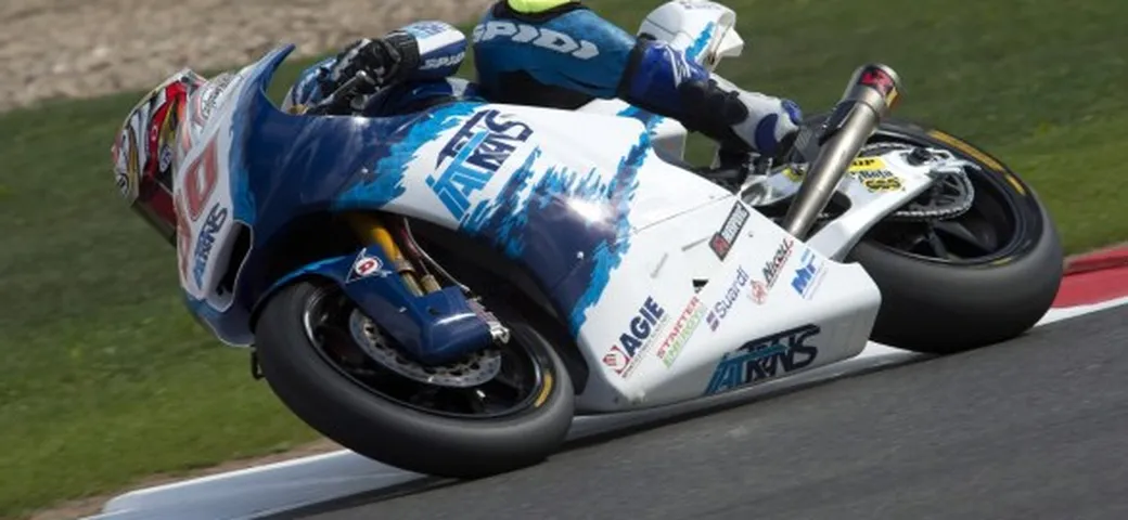 Moto2, Silverstone: Nakagami in pole davanti a Redding, 6° Espargaro
