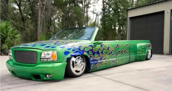 Un pick-up Chevrolet diventa una cabriolet a 7 posti