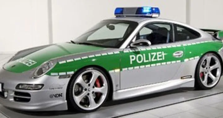 Polizei in Porsche