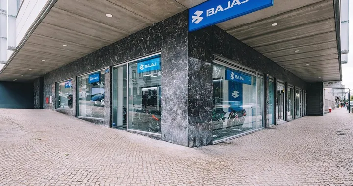 Bajaj apre il primo flagship a Lisbona