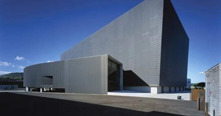 Dainese festeggia 35 anni