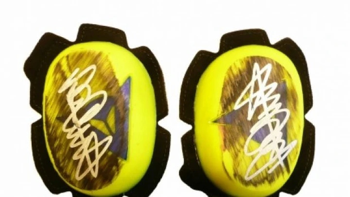 Le saponette di Valentino Rossi all'asta su eBay per Amnesty International