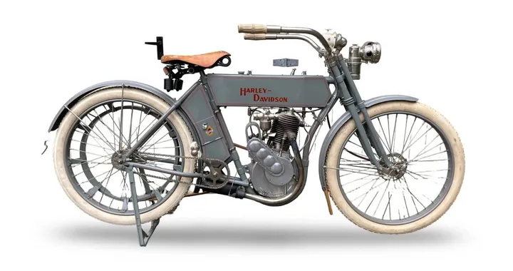 Moto d'epoca: i 16 tesori che valgono una fortuna all'asta Bonhams