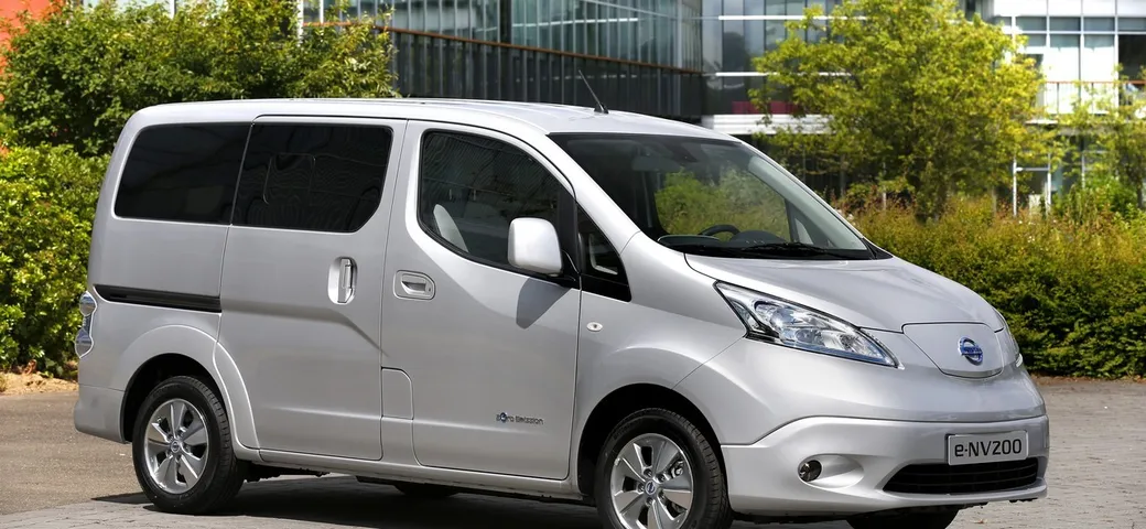 Nissan e-NV200: la 7 posti arriva in Italia