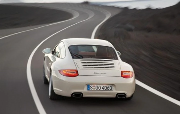 Porsche: adesso sono i consumi della 911 Carrera PDK a fare notizia