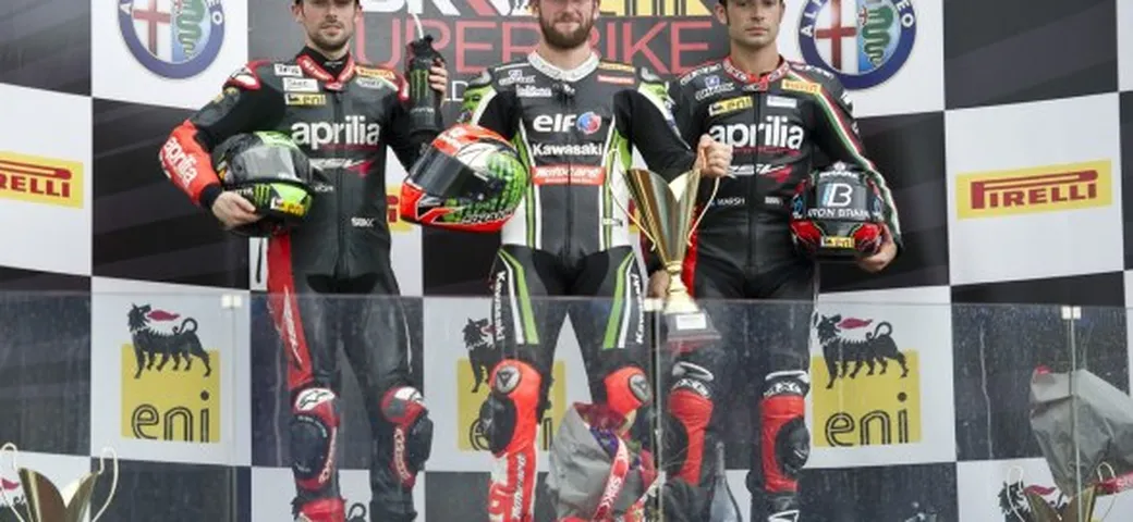 SBK Magny Cours 2013: Doppietta di Sykes, la bandiera rossa salva le Aprilia [FOTO]
