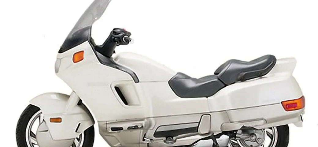 Amarcord: Honda Pacific Coast 800