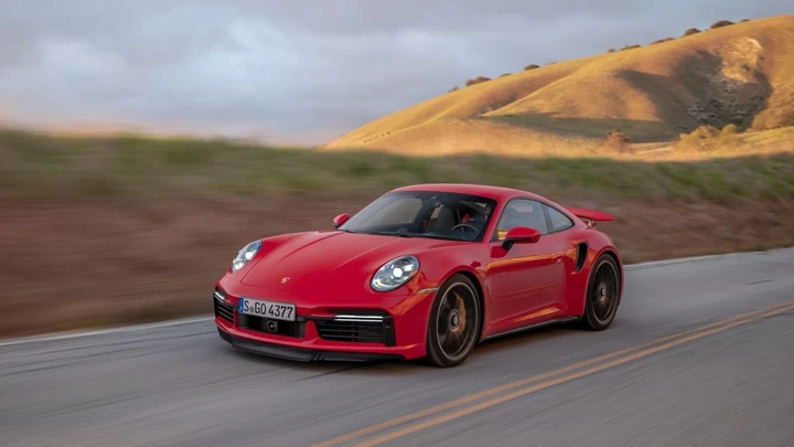 Porsche, la più grande rivoluzione alla Turbo dal 1974: ormai ci siamo
