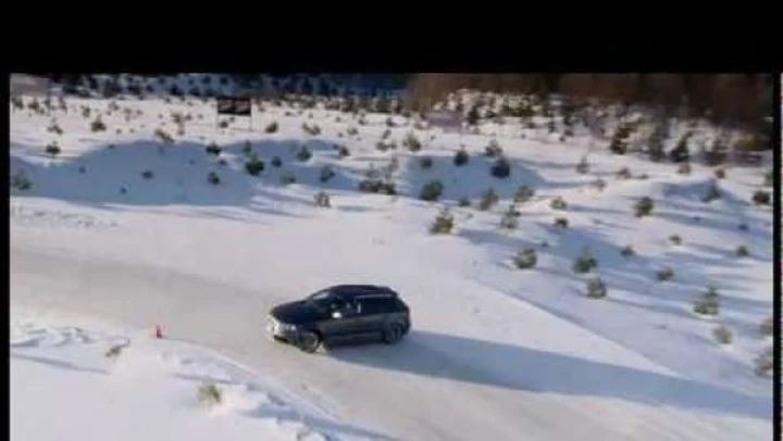 Audi RS3: drifting sulla neve