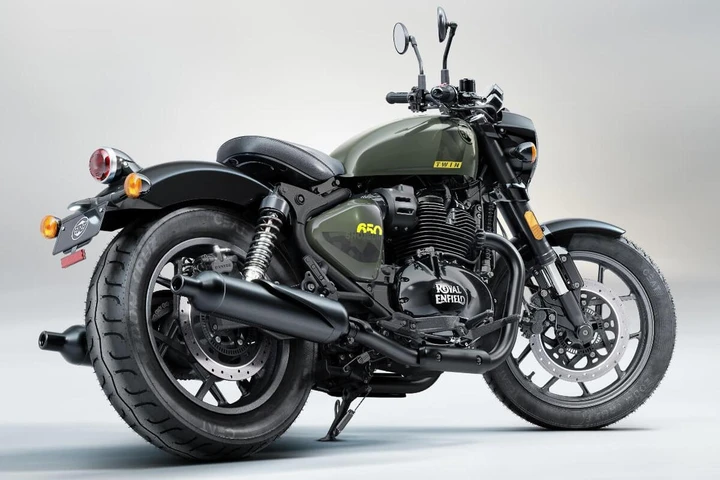 Royal Enfield Shotgun 650