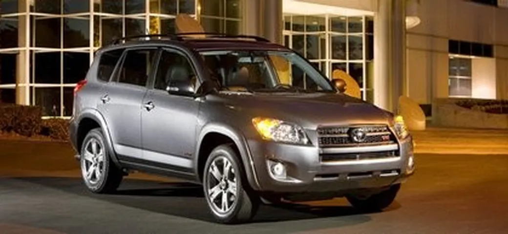 Toyota Rav4: un restyling per il modello USA