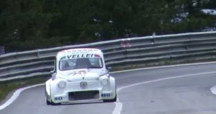 Fiat 600 'spinta' dal 1200cc Kawasaki