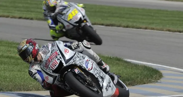 MotoGP: Limita i danni Lorenzo, terzo ad Indy. "Solo" quarto Rossi