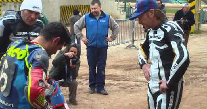 BELLI A LEZIONE DI SPEEDWAY