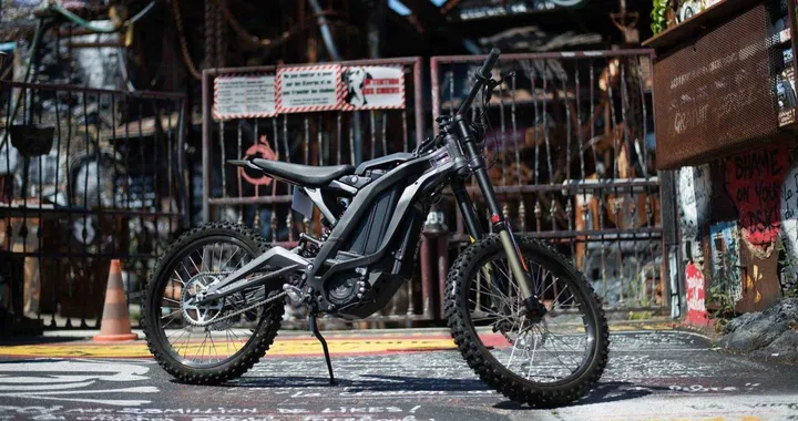 Copiava la Light Bee? Arriva la maxi multa milionaria per Talaria