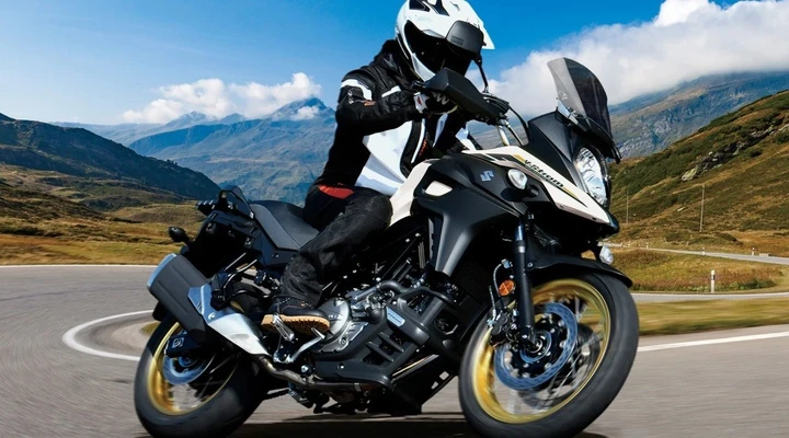 Suzuki lancia la V-Strom 650XT 2021 in Australia