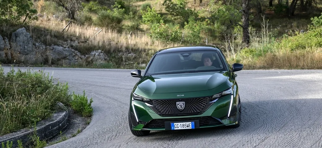 Peugeot 308 1.2 PureTech: la prova su strada
