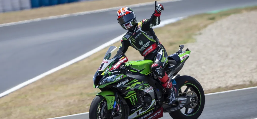 SBK Misano 2019: trionfa Rea, seguito da Sykes. Bautista limita i danni