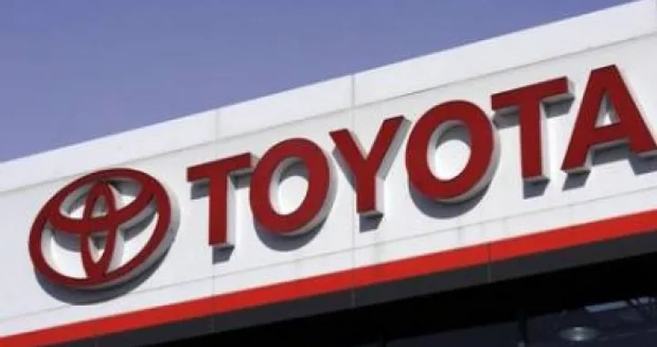Toyota: la causa dei problemi attuali è l'essere "cresciuti troppo e troppo in fretta"
