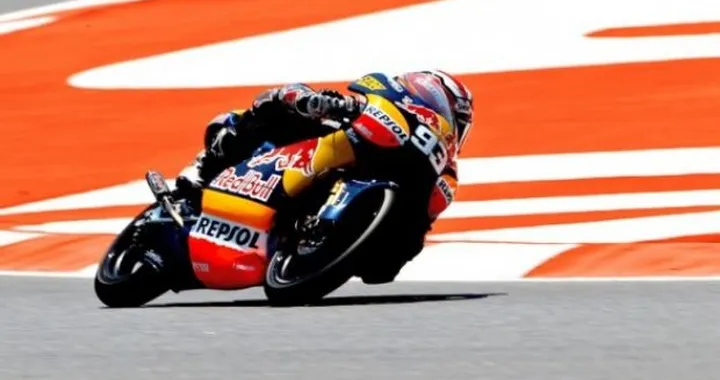 Moto2/125: Takahashi e Marquez vittoriosi a Montmelò, brividi in volata nella Moto2