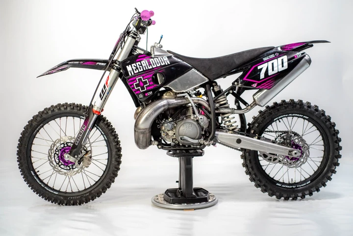 Megalodon 700: il Two Stroke 700cc costruito da Max Hind